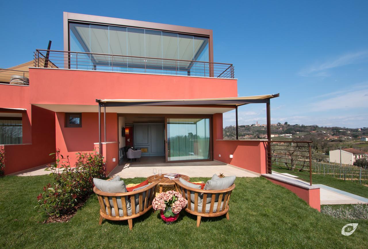 Buonamico Wine Resort Монтекарло Екстериор снимка
